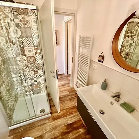 Malù Apartment, Wifi, Private Parking&garden In Centre